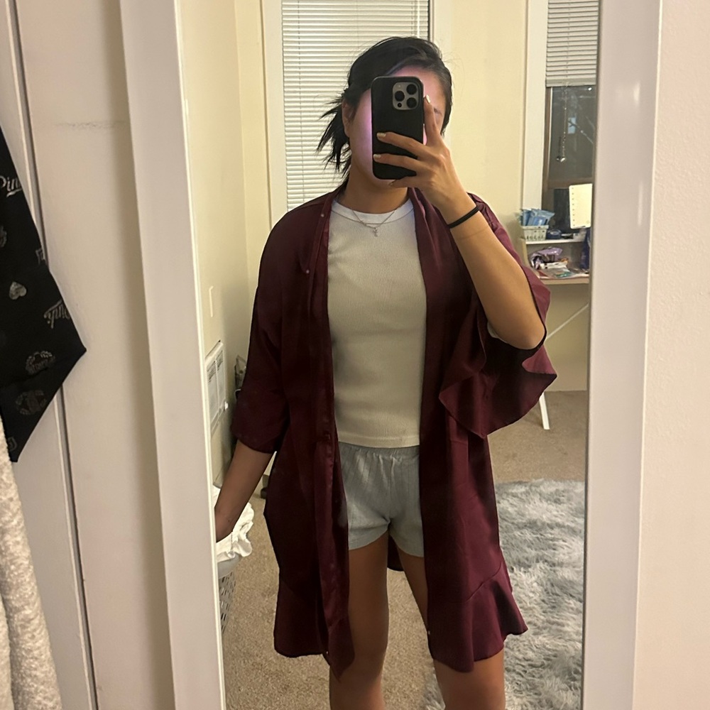 Victoria Secret Silk Robe - Picture 4 of 4
